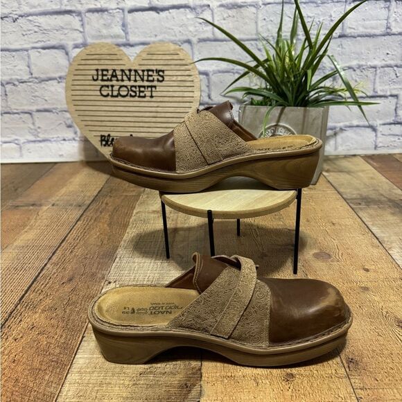 Naot Cosmopolitan
Avignon - Picture 2 of 13